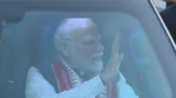 PM Modi holds roadshow in Patna