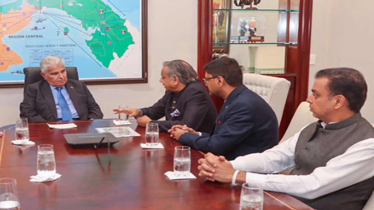 Shashi Tharoor-led delegation meets Panama President Jose Raul Mulino