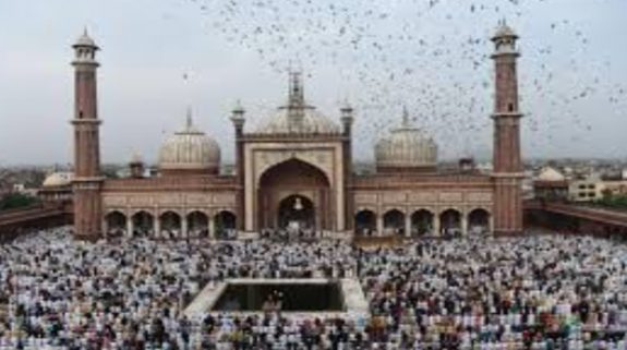 Delhi: Devotees gather at Jama Masjid to offer namaz, celebrate Eid al-Adha