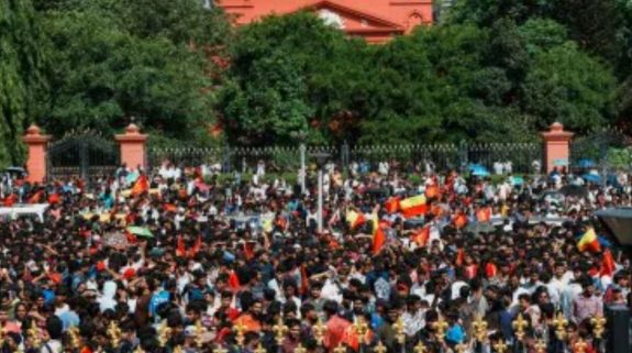 Royal Challengers Bengaluru announces financial support of Rs 10 lakh for the families of stampede victims