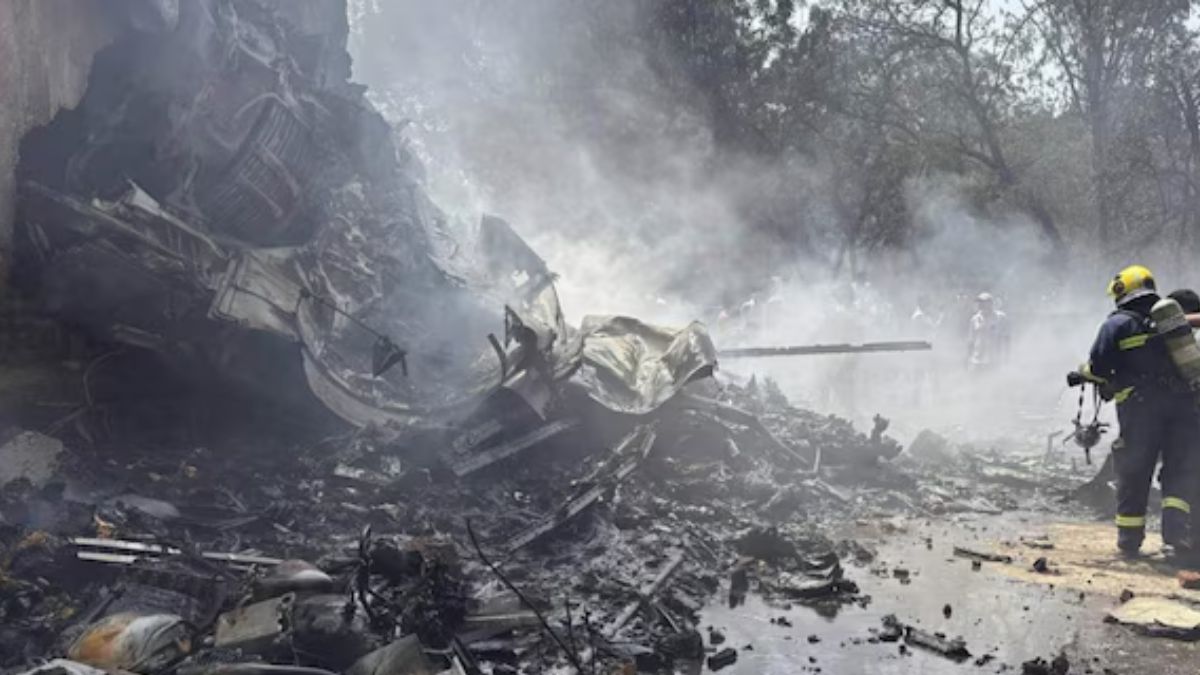 Gujarat: 169 Indians, 53 Britishers, 7 Portugese, 1 Canadian on boad crashed AI plane