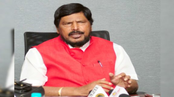 Congress made similar demands: Ramdas Athawale echoes BJP’s call for K’taka CM’s resignation