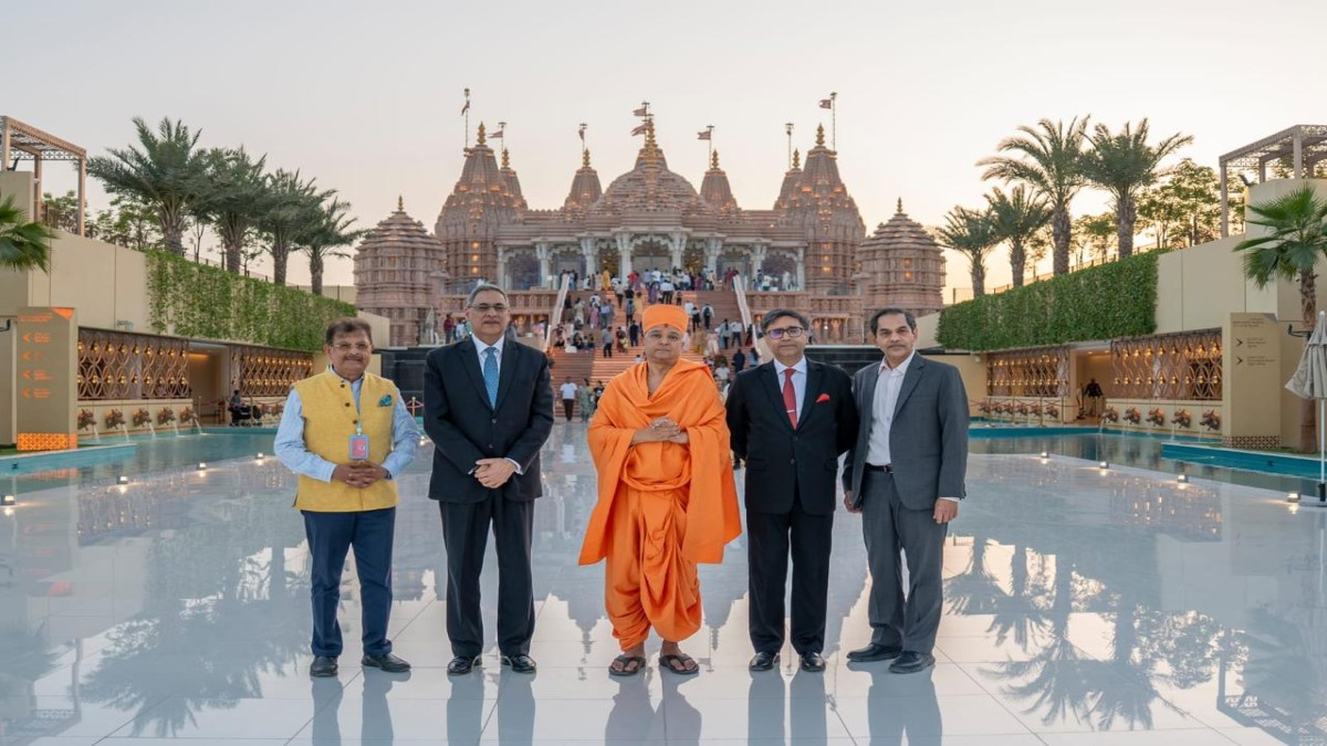 Shri Vikram Misri, India’s Foreign Secretary, Deeply Moved by BAPS Hindu Mandir in Abu Dhabi